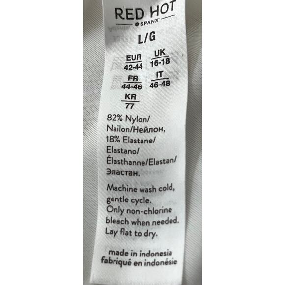 RED HOT BY SPANX ROUND NECK TANK TOP, WOMENS, L, SOLID WHITE,, 1” SHOULDER STRAP - Picture 9 of 10